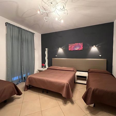 B&B A Due Passi San Giovanni Gemini Экстерьер фото